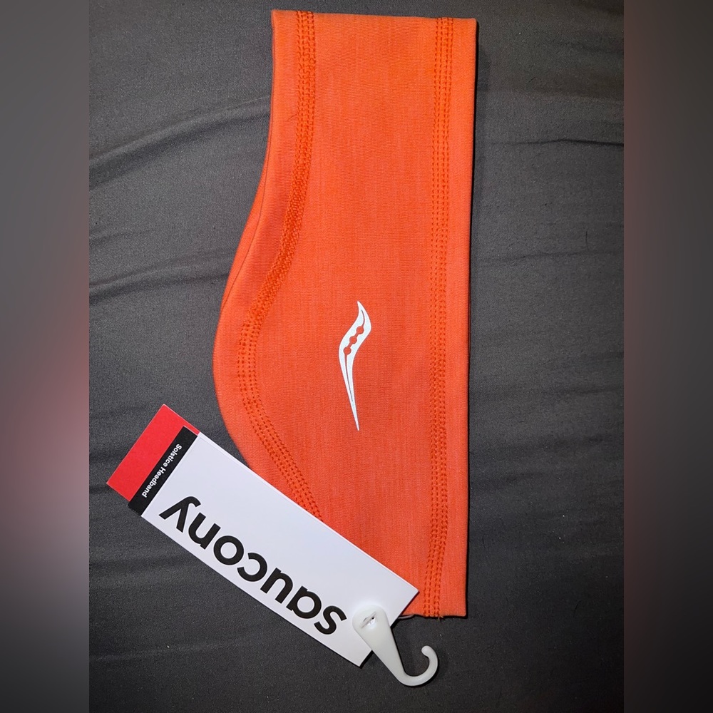 NWT Saucony Solstice Headband